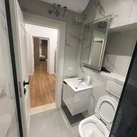Theranda 21 Appartement Tirana